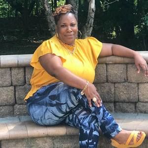 Meet your Posher, Debra